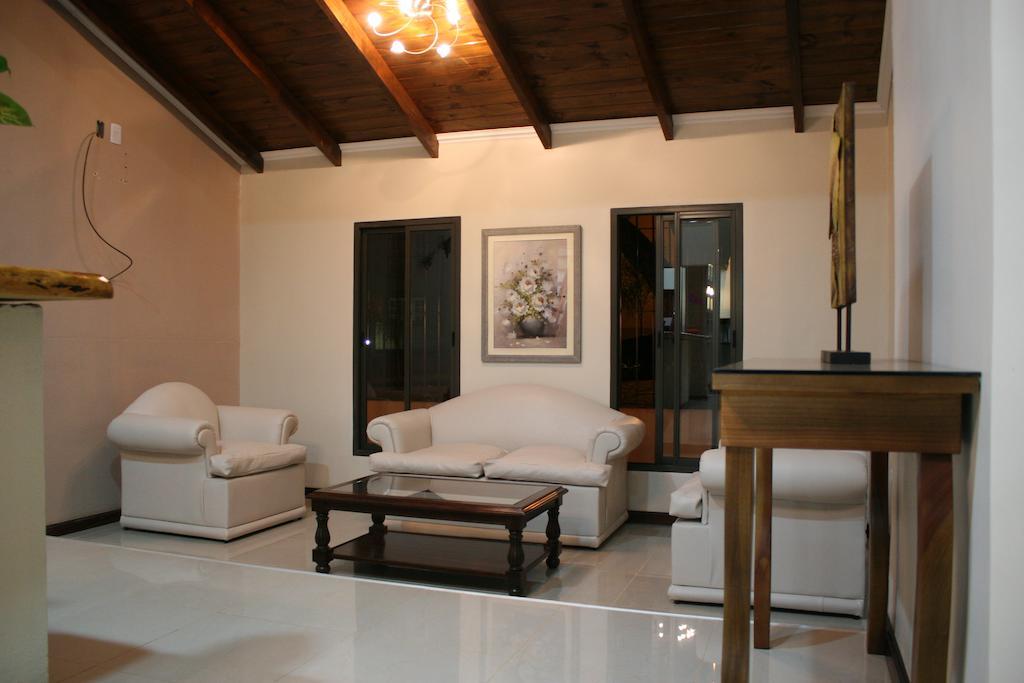 Posada Del Jacaranda Puerto Iguazú Extérieur photo